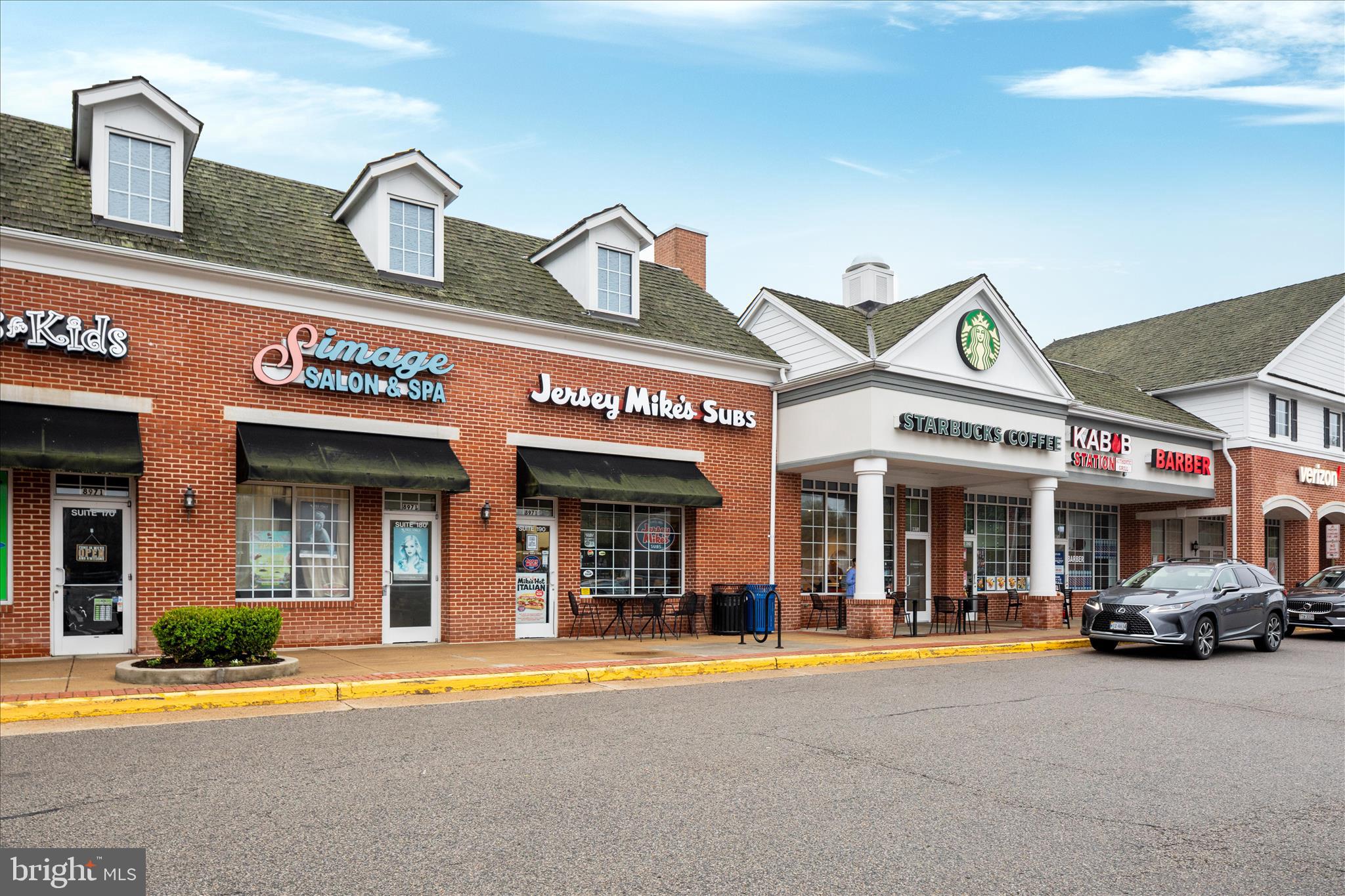 9107 MEADOWCREEK LANE