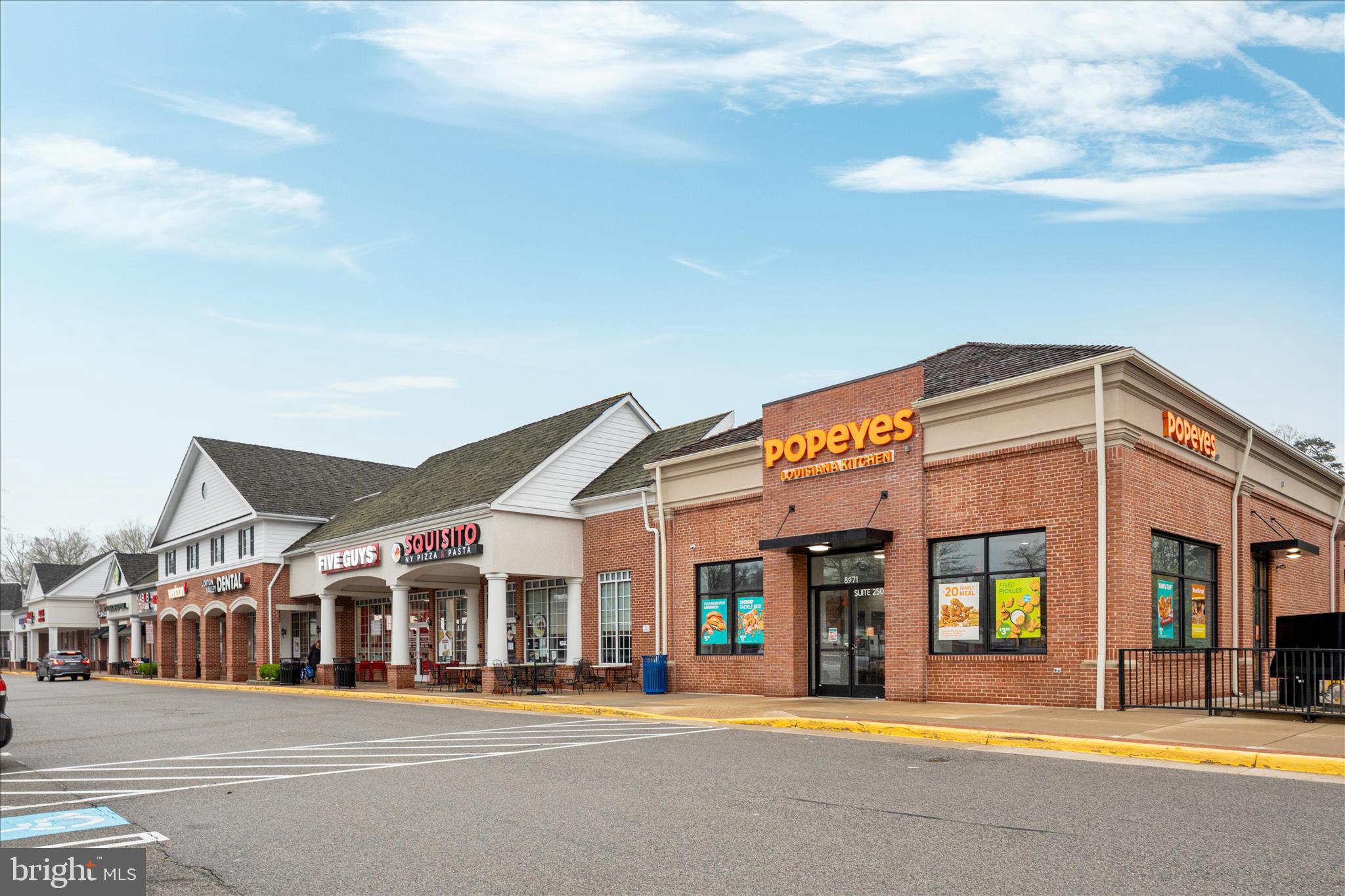 9107 MEADOWCREEK LANE