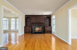 2725 OLDEWOOD DRIVE