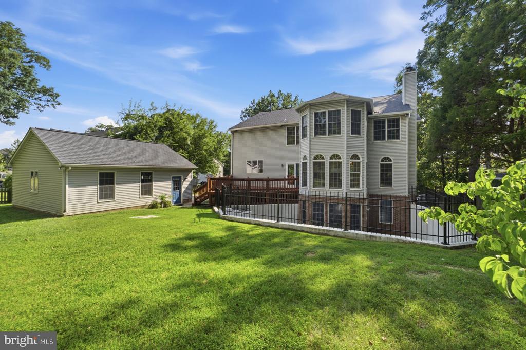2725 OLDEWOOD DRIVE