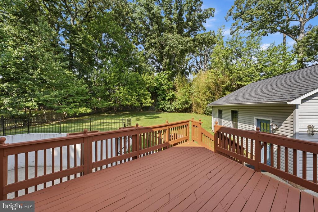 2725 OLDEWOOD DRIVE
