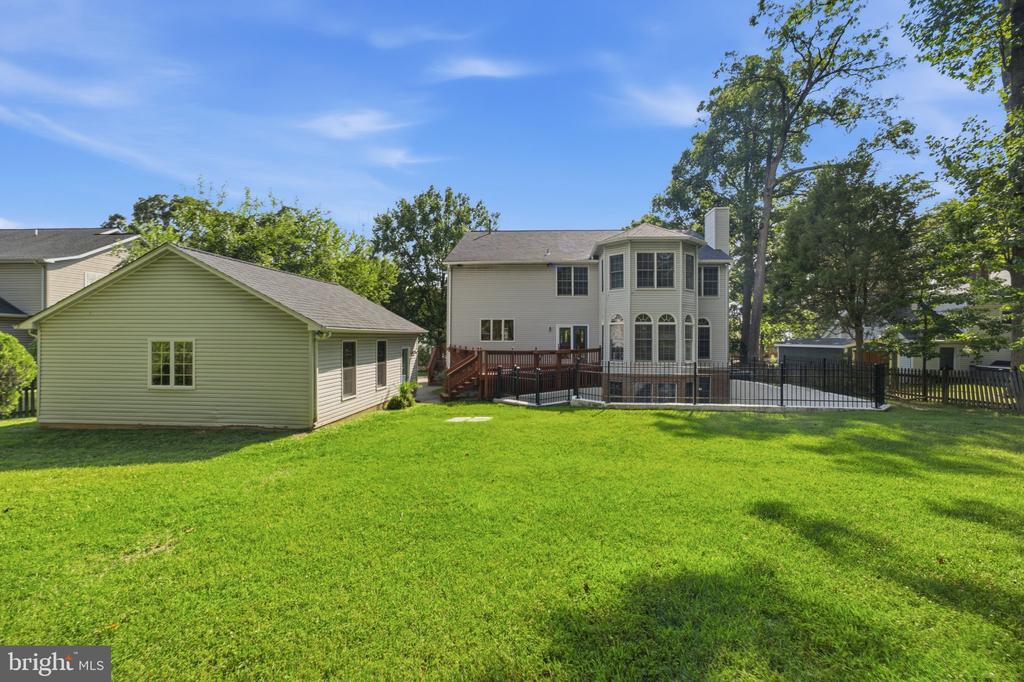 2725 OLDEWOOD DRIVE