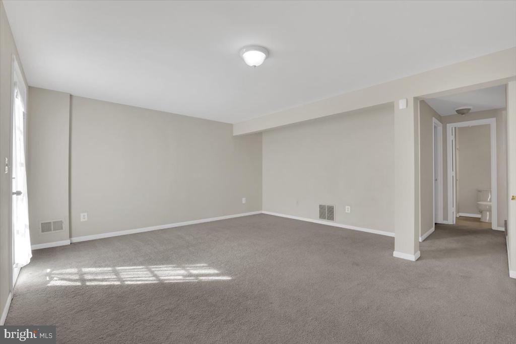 3351 CANTON CT