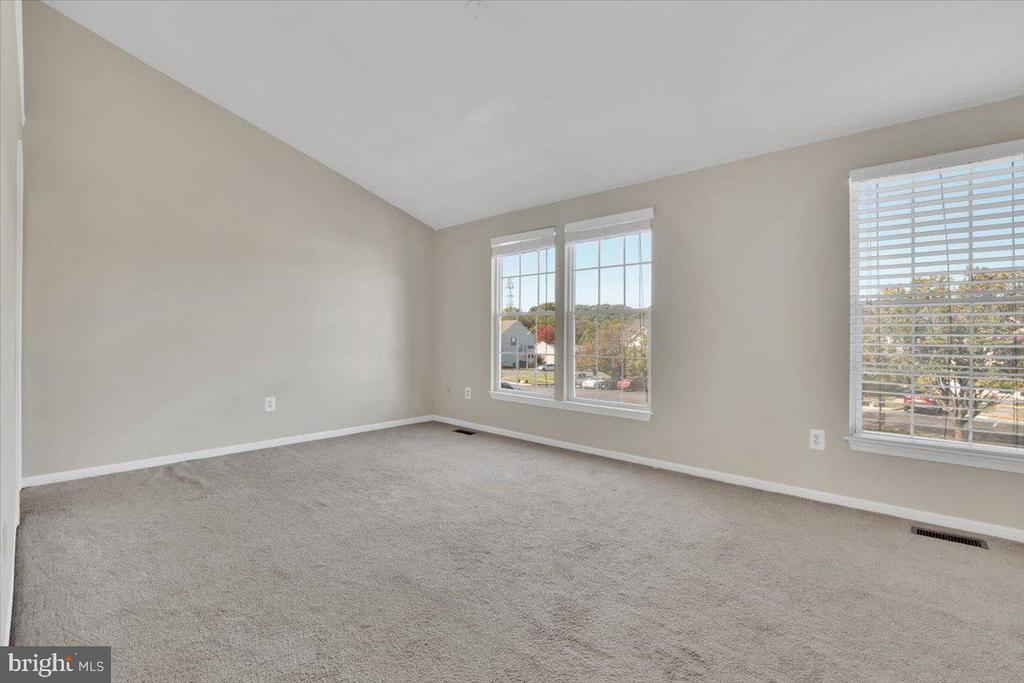 3351 CANTON CT