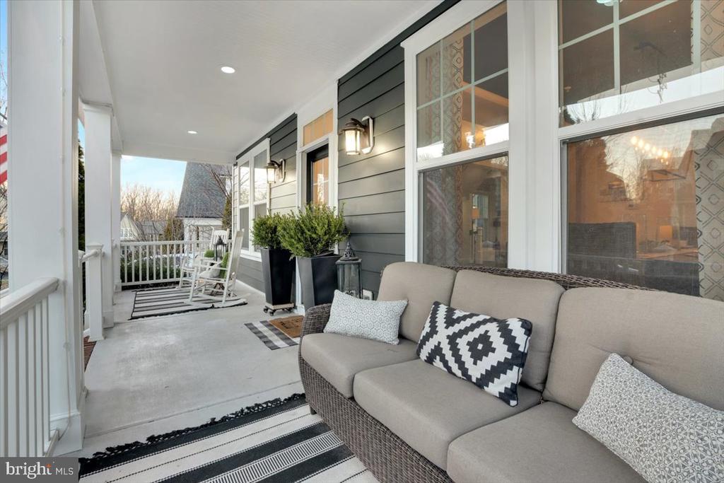17149 Gullwing Dr