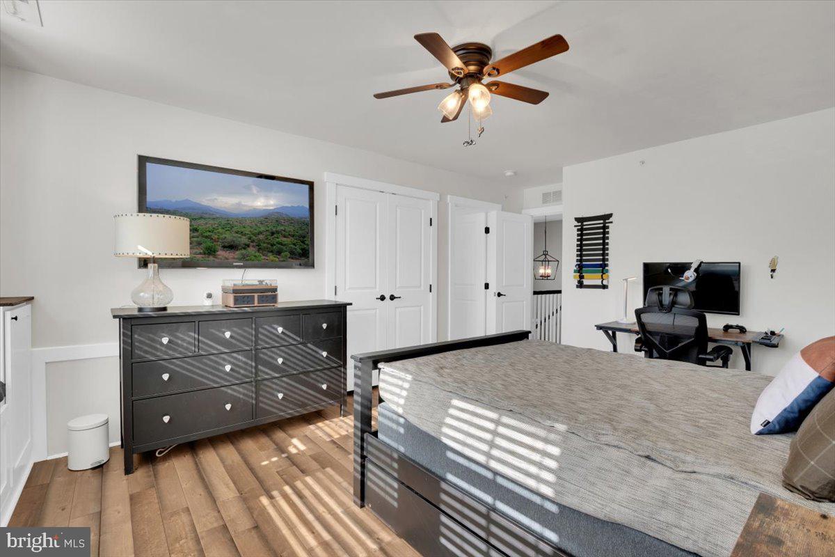 17149 Gullwing Dr