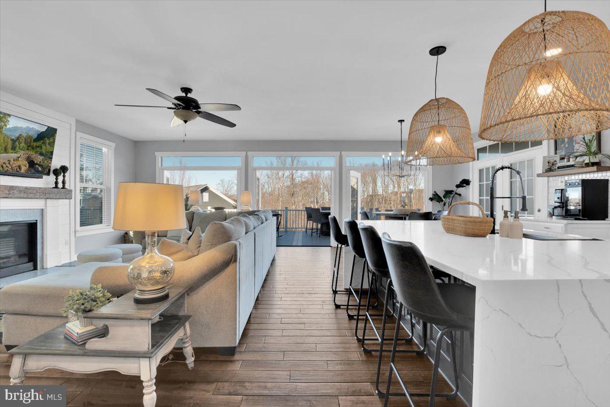17149 Gullwing Dr