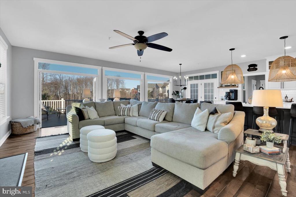 17149 Gullwing Dr