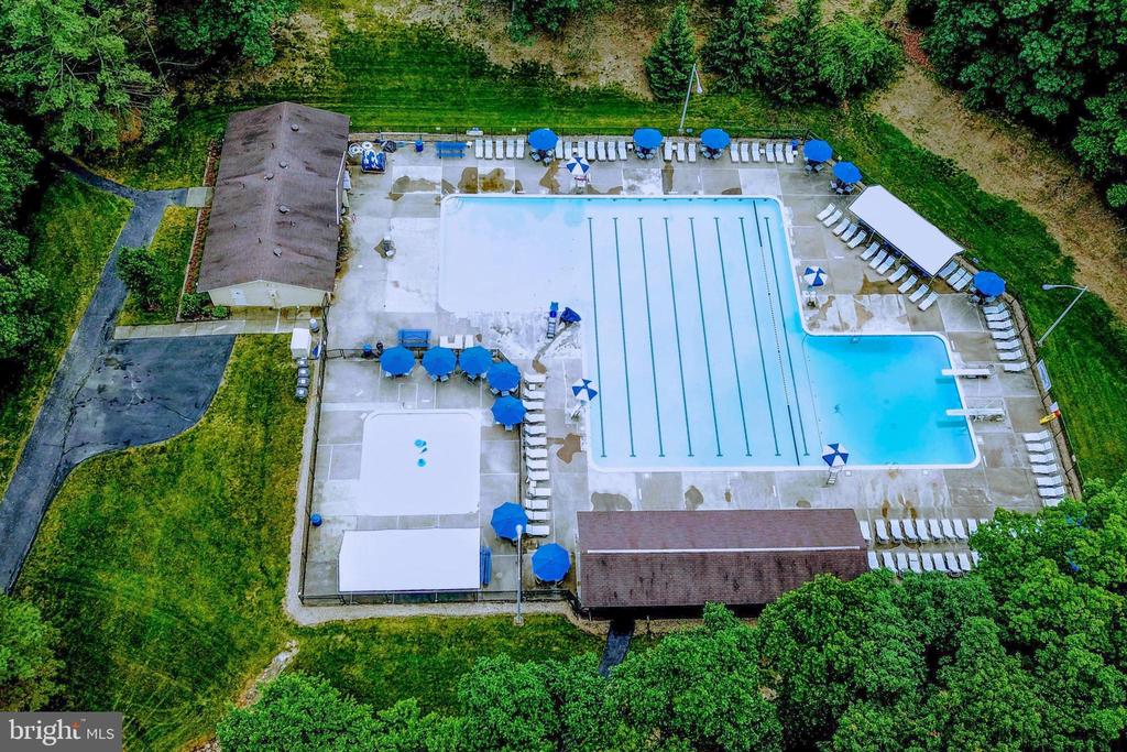 2789 Maple Ridge Dr