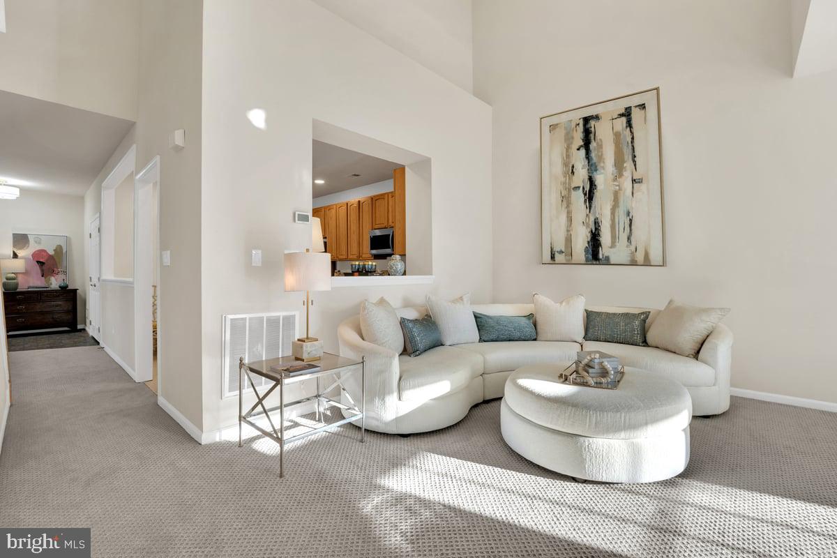 6066 HALVERTON PLACE