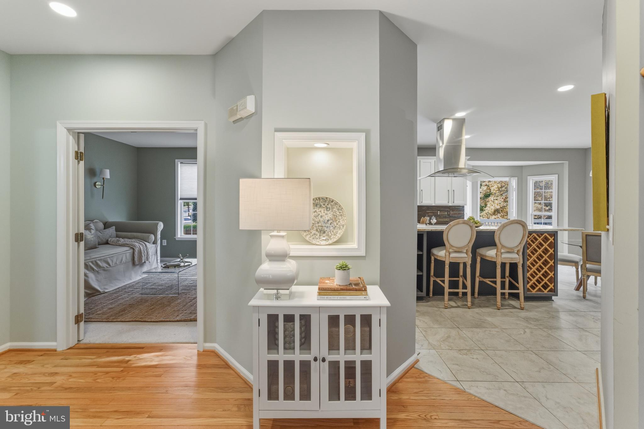 16830 TIDEWATER COURT