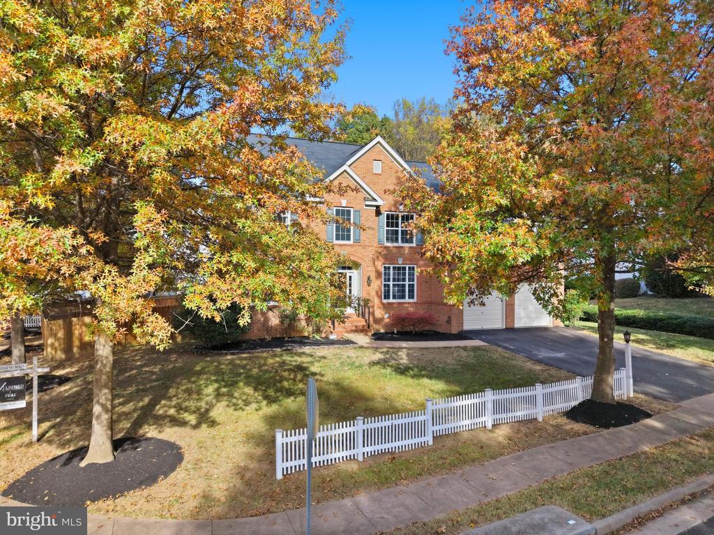 16830 TIDEWATER COURT