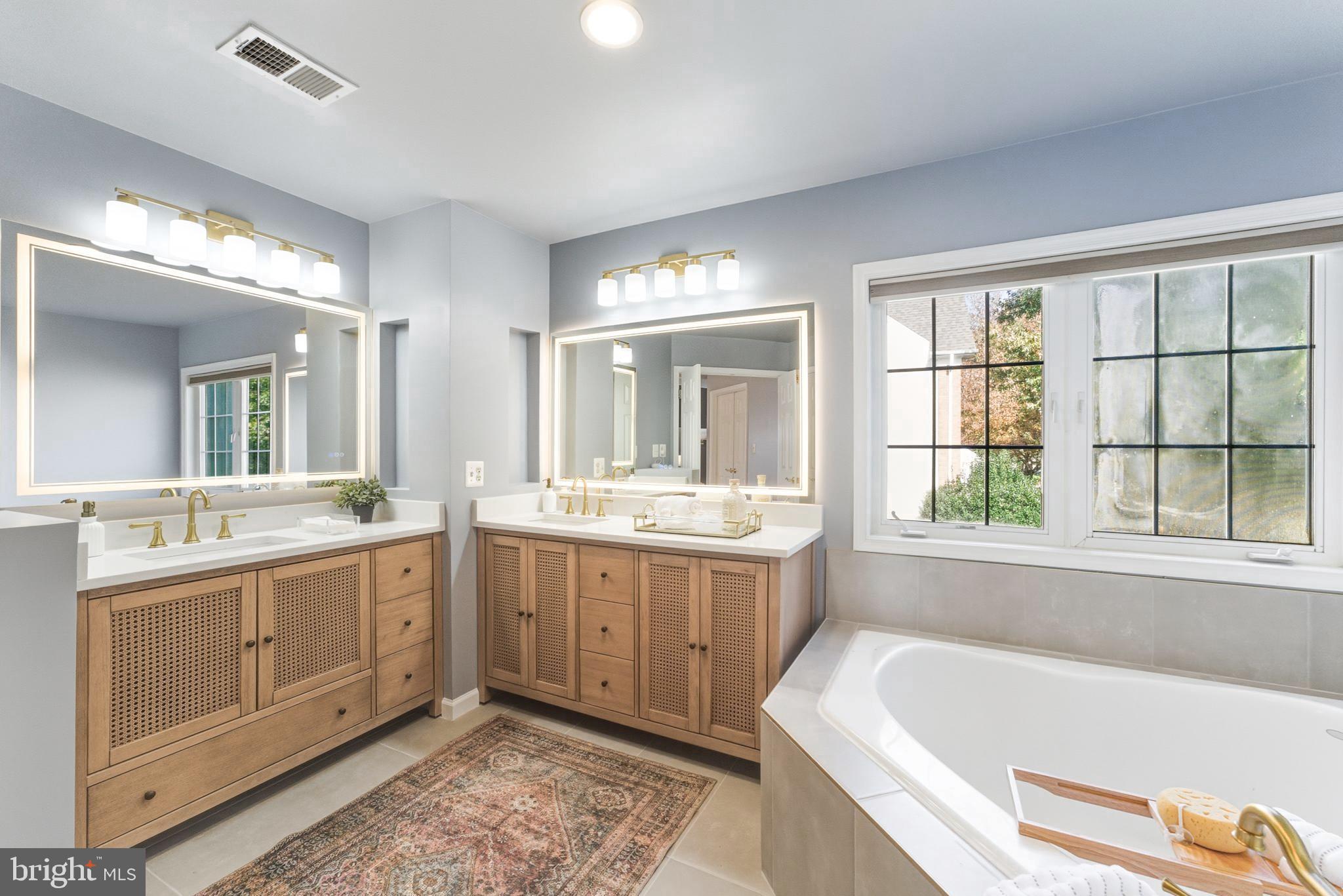 16830 TIDEWATER COURT