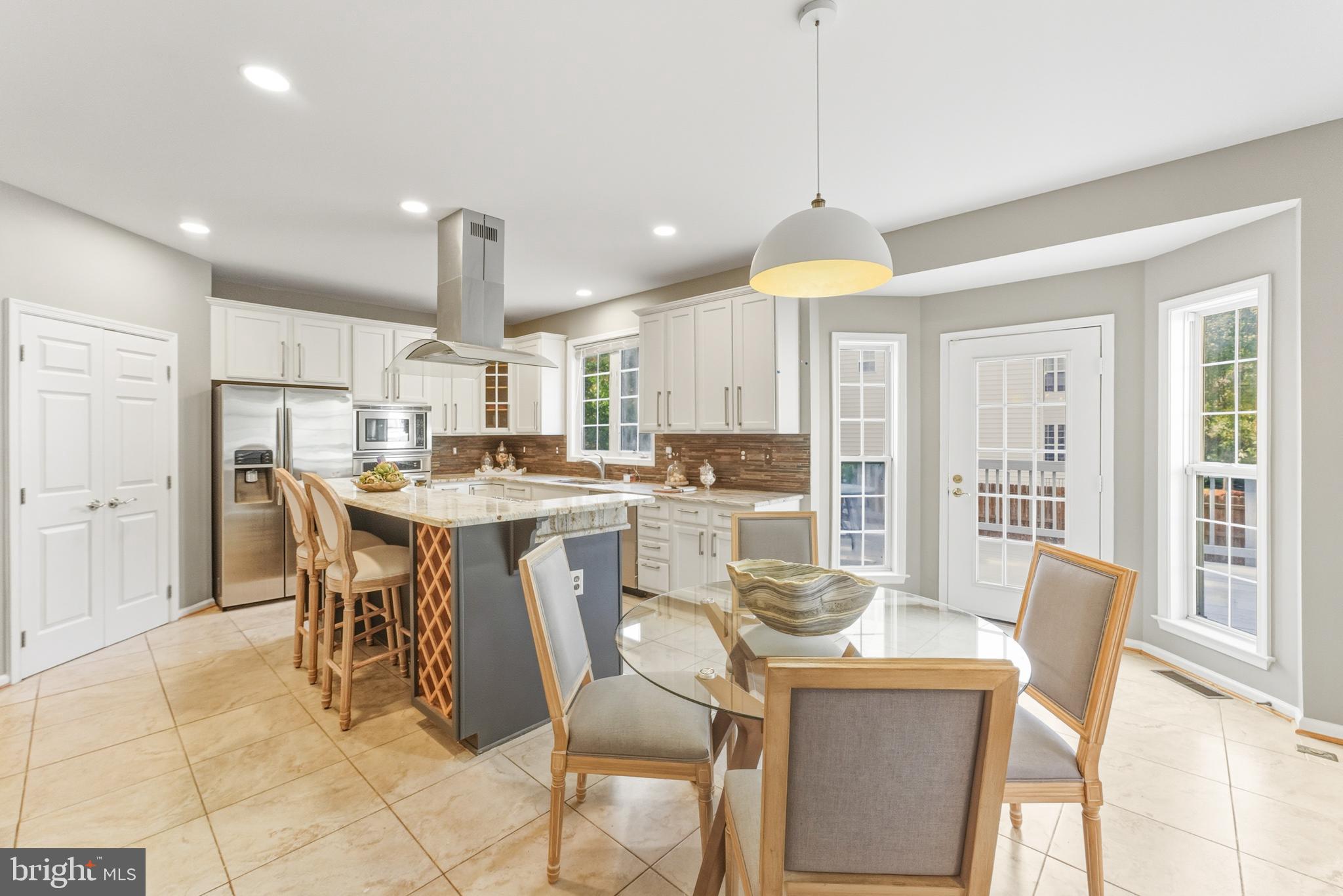 16830 TIDEWATER COURT