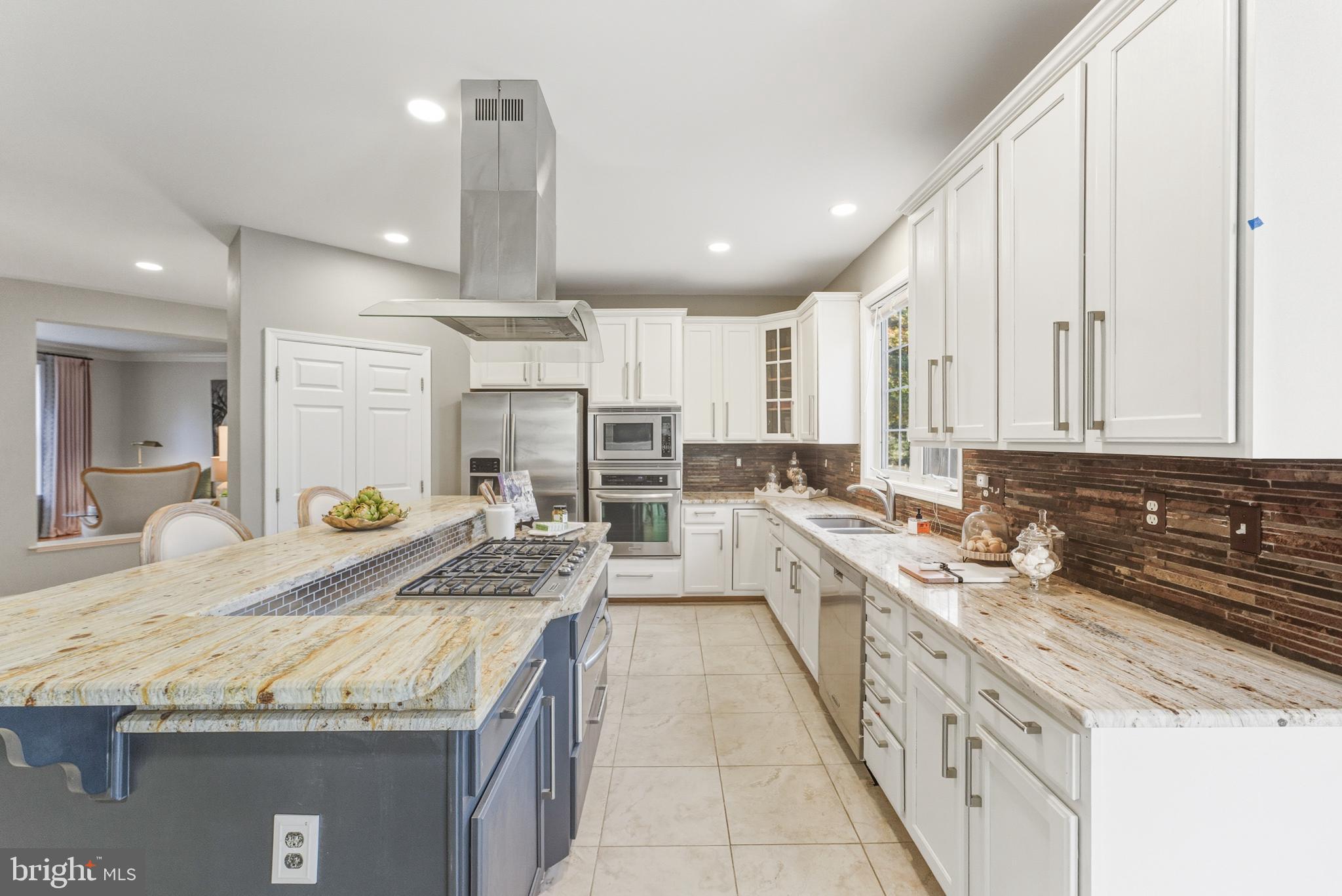 16830 TIDEWATER COURT