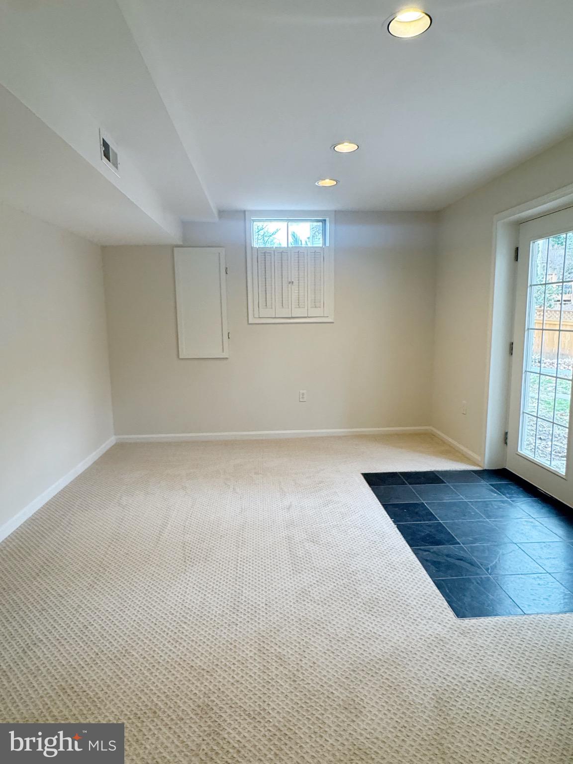 12720 KNIGHTSBRIDGE DRIVE