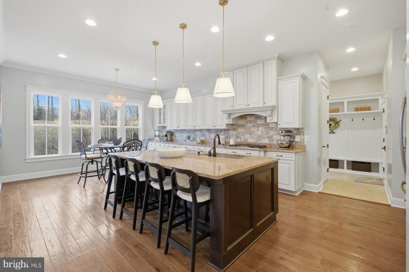 2501 POTOMAC RIVER BOULEVARD