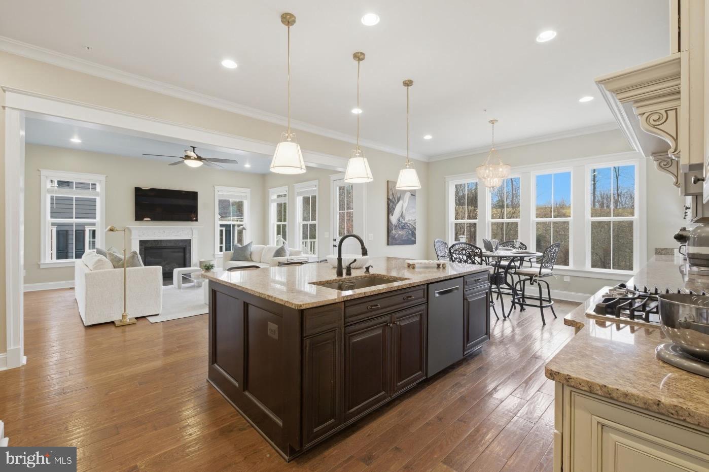 2501 POTOMAC RIVER BOULEVARD