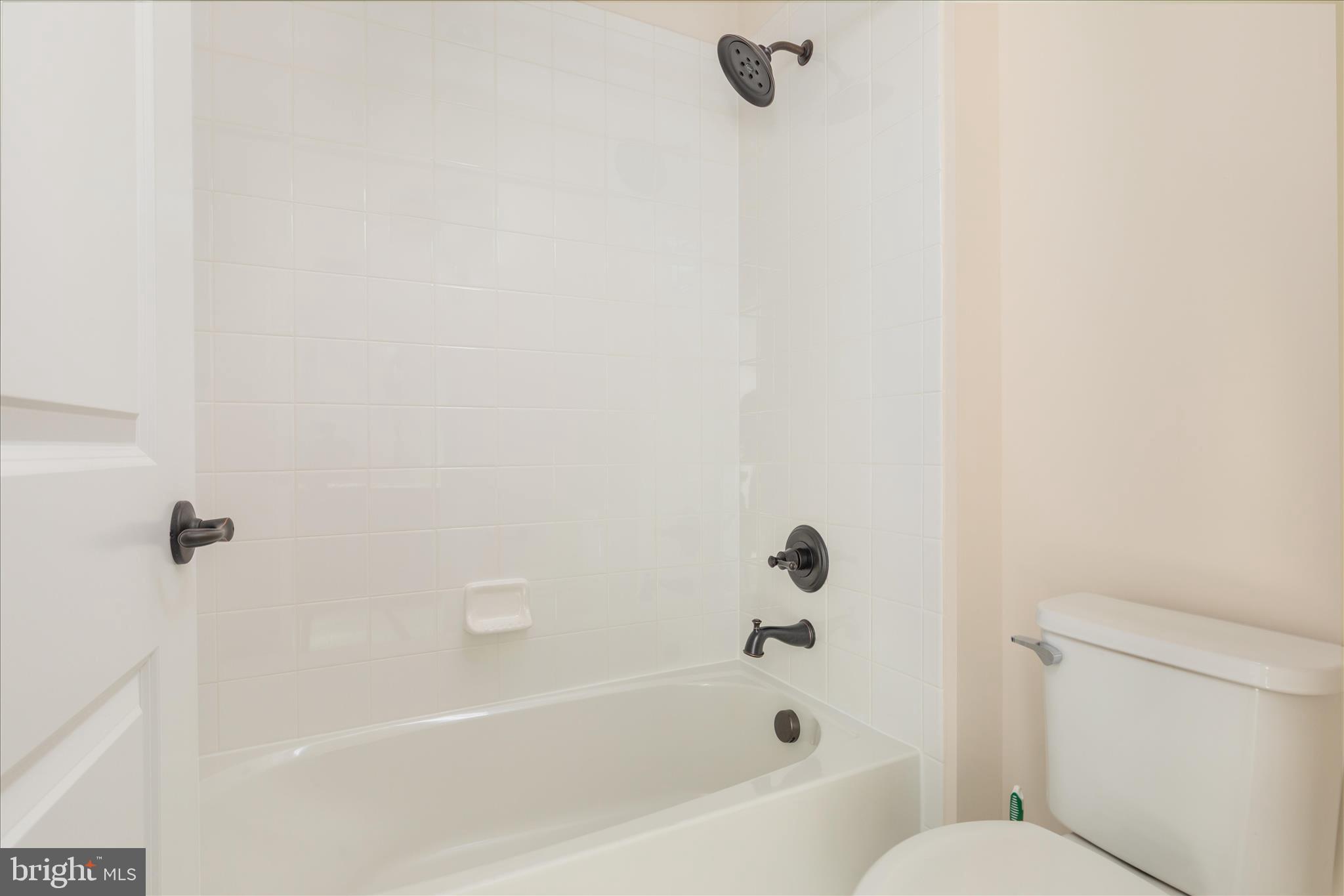 2501 POTOMAC RIVER BOULEVARD