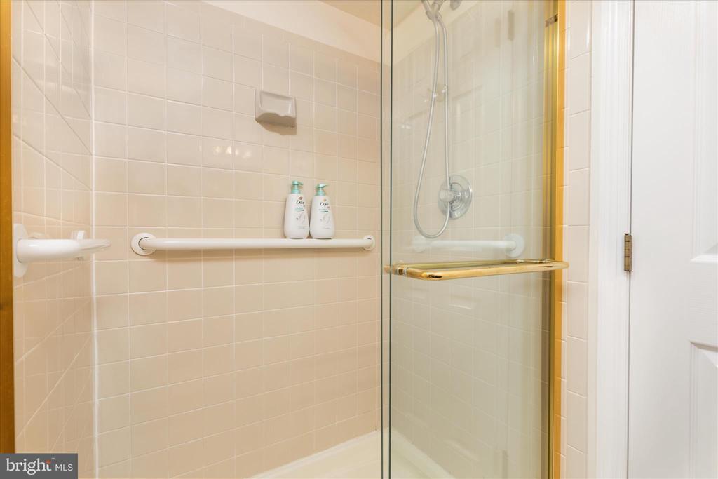 12309 ASHMONT COURT 104