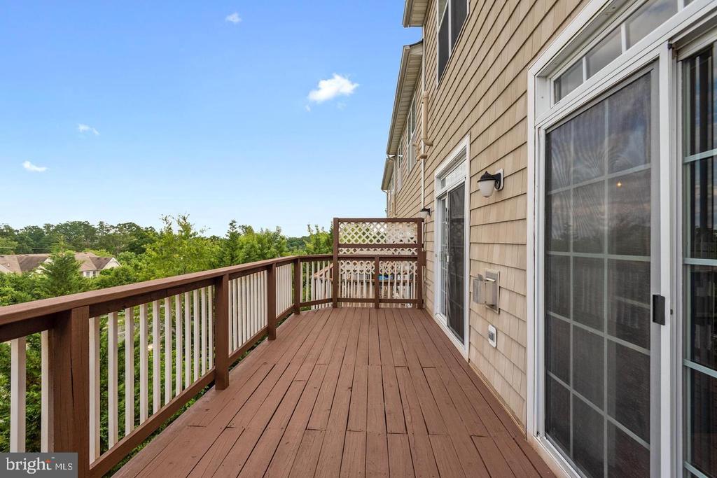 1834 CEDAR COVE WAY