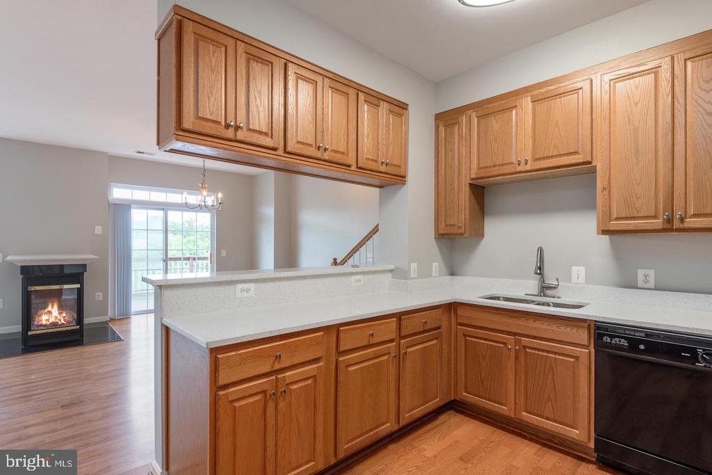 1834 CEDAR COVE WAY