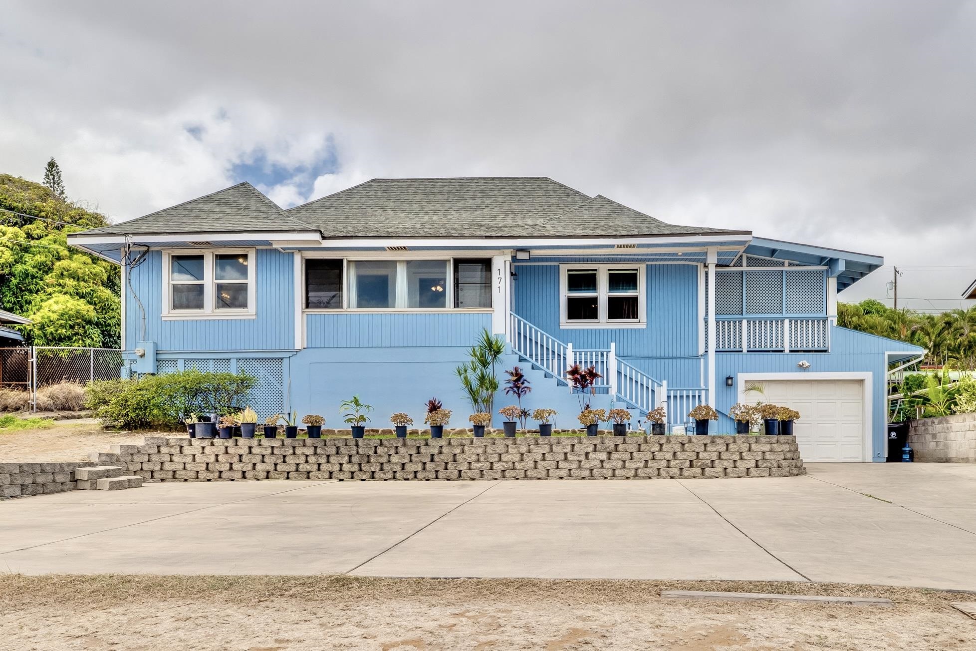 171 Halenani Dr