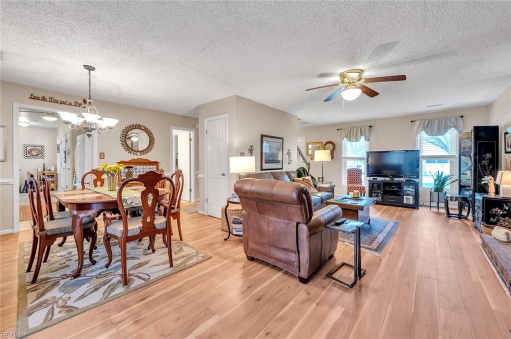 112 Hudgins RD