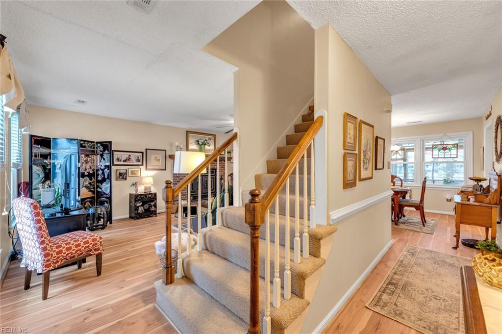 112 Hudgins RD