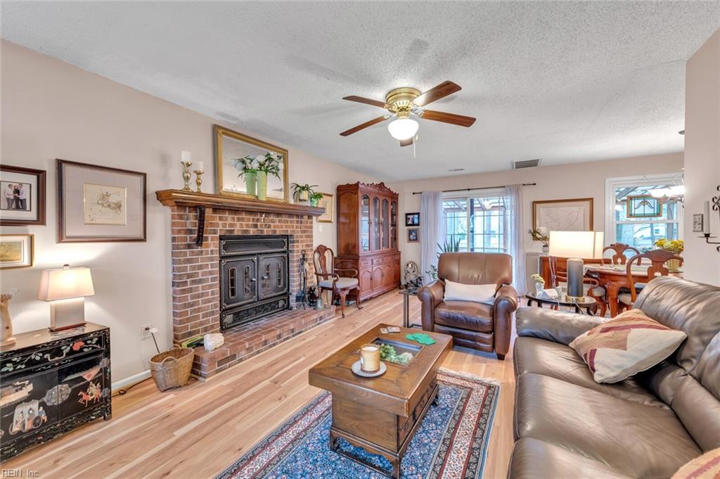 112 Hudgins RD