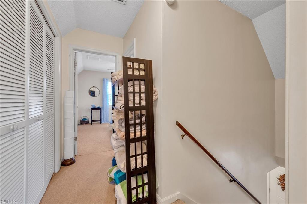 112 Hudgins RD