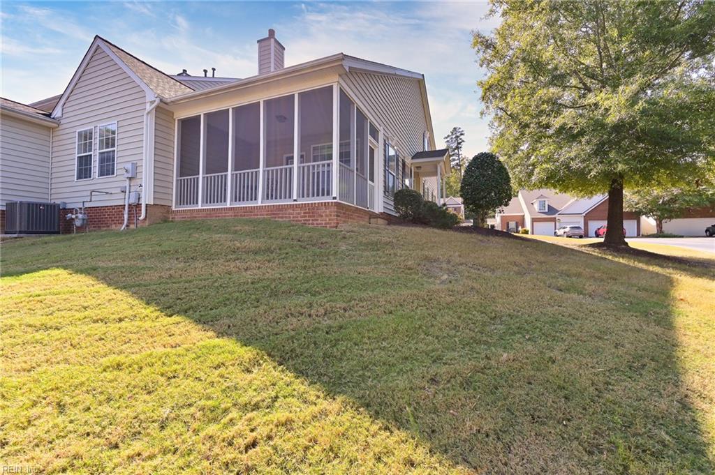 4588 Beacon Hill DR