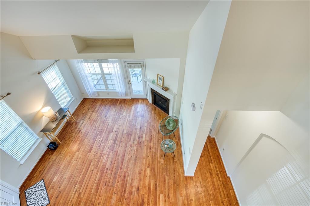 4588 Beacon Hill DR