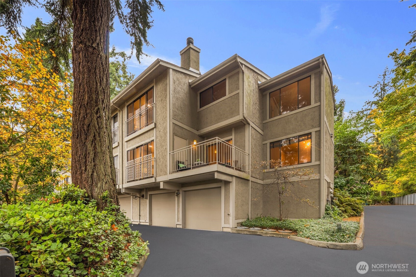 19523 86th Avenue W Unit: 523