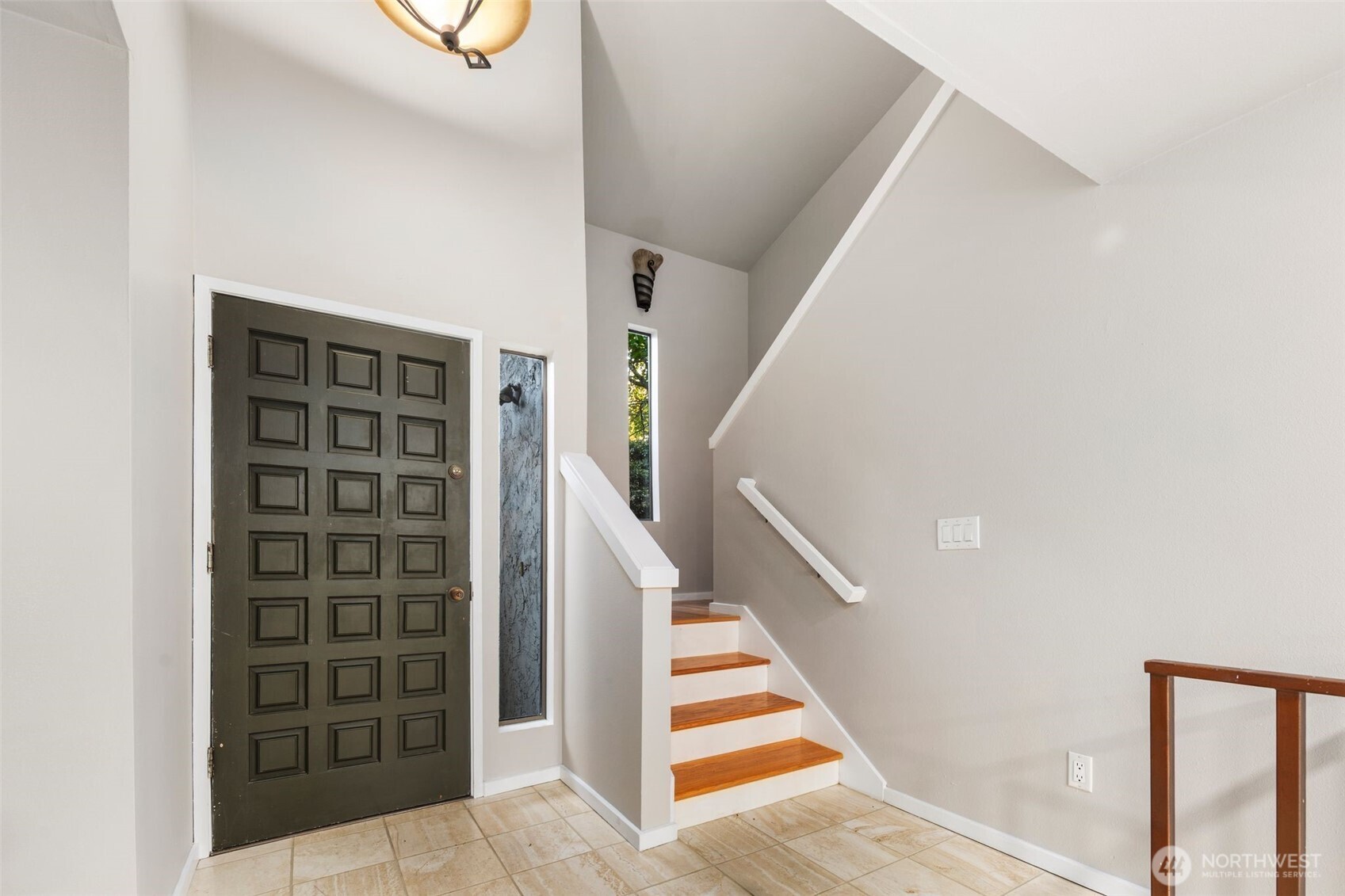 19523 86th Avenue W Unit: 523