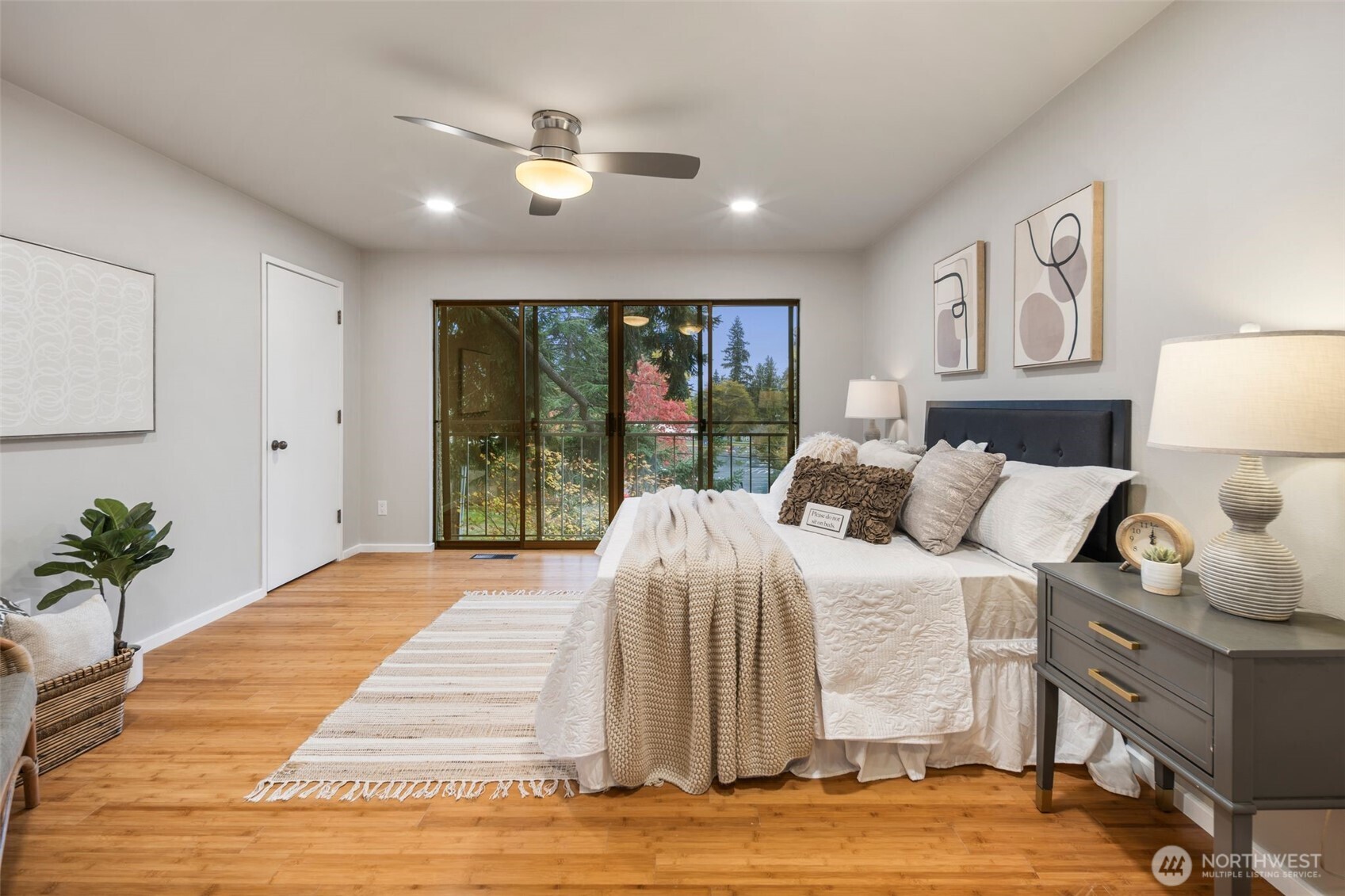 19523 86th Avenue W Unit: 523