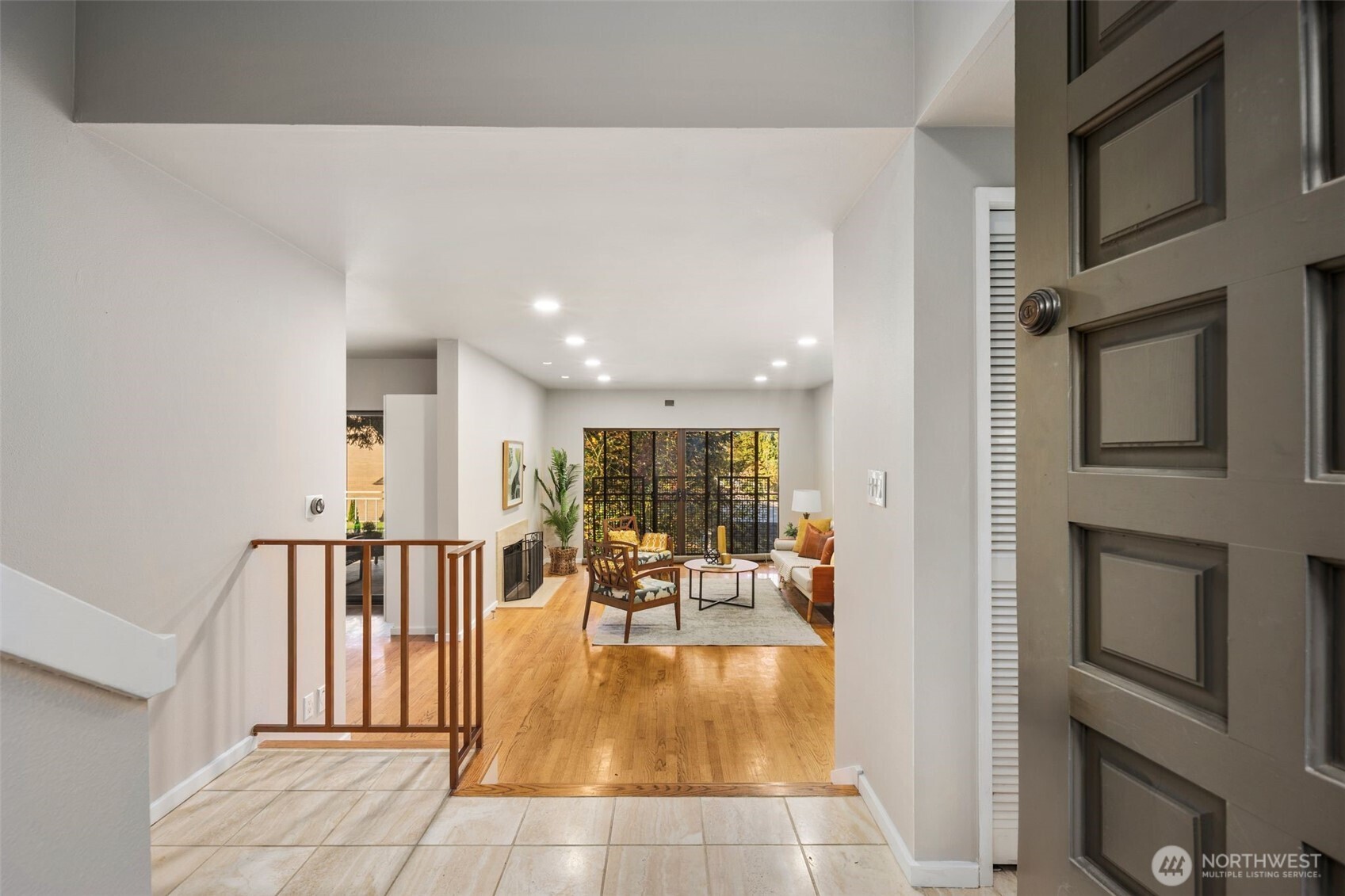 19523 86th Avenue W Unit: 523