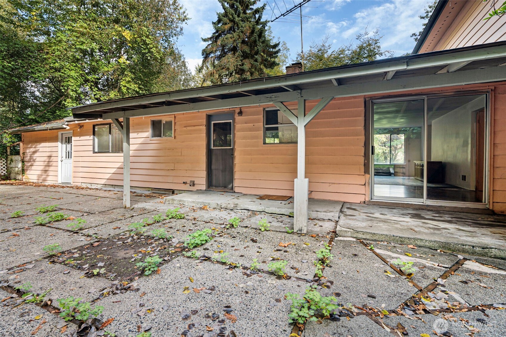 23030 State Route 9 SE