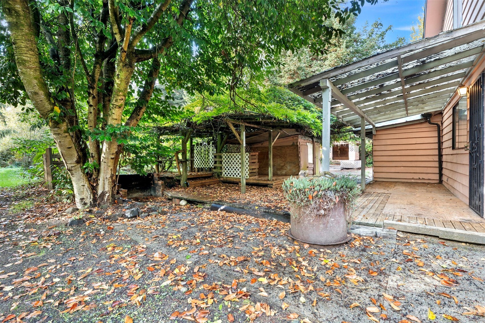 23030 State Route 9 SE