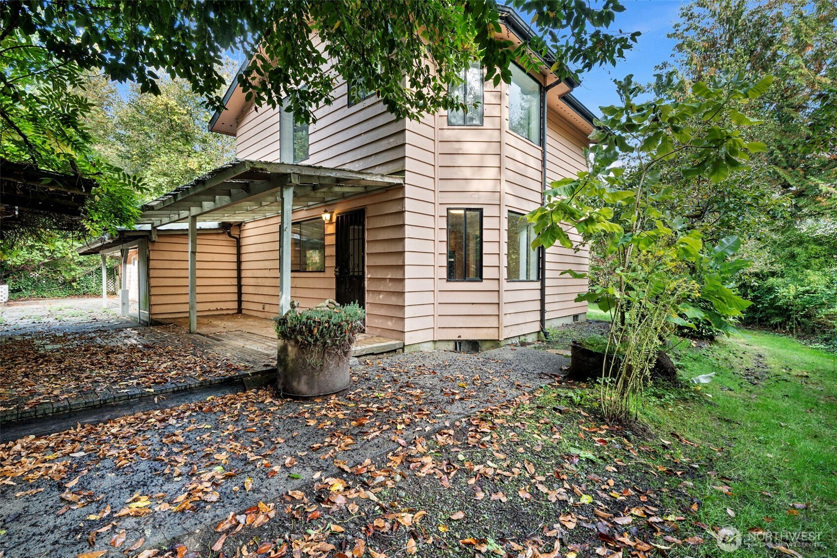 23030 State Route 9 SE