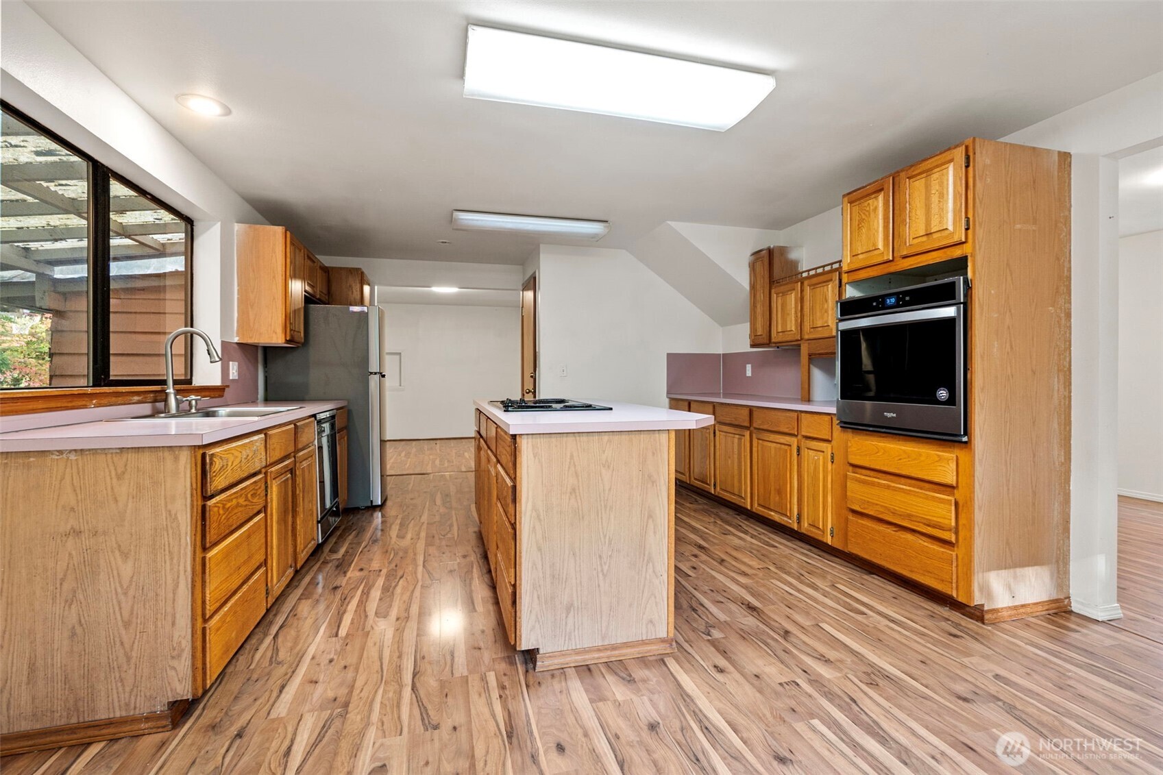 23030 State Route 9 SE