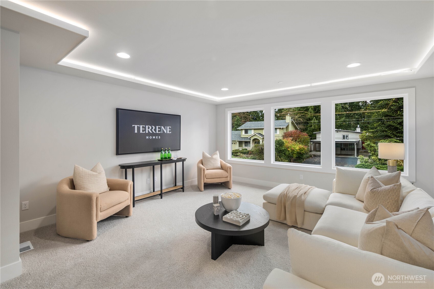 12127 NE 65th Street