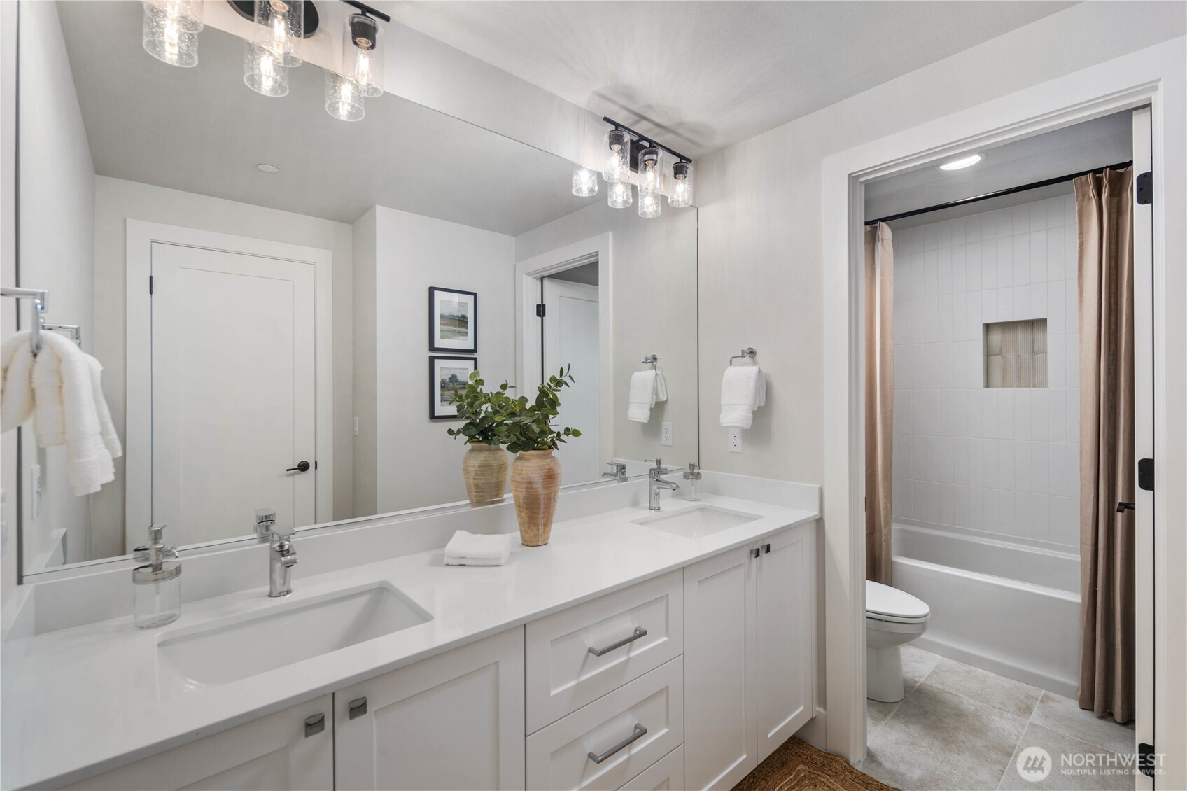 12127 NE 65th Street