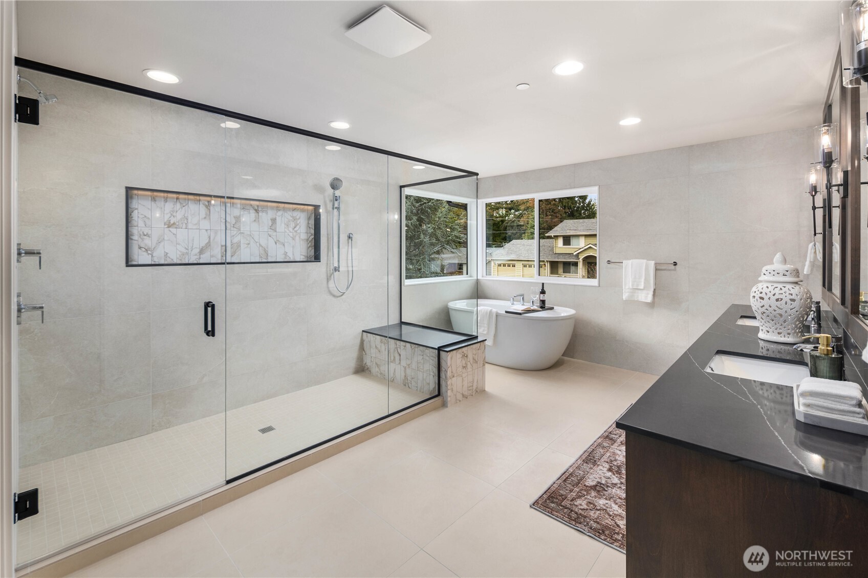 12127 NE 65th Street