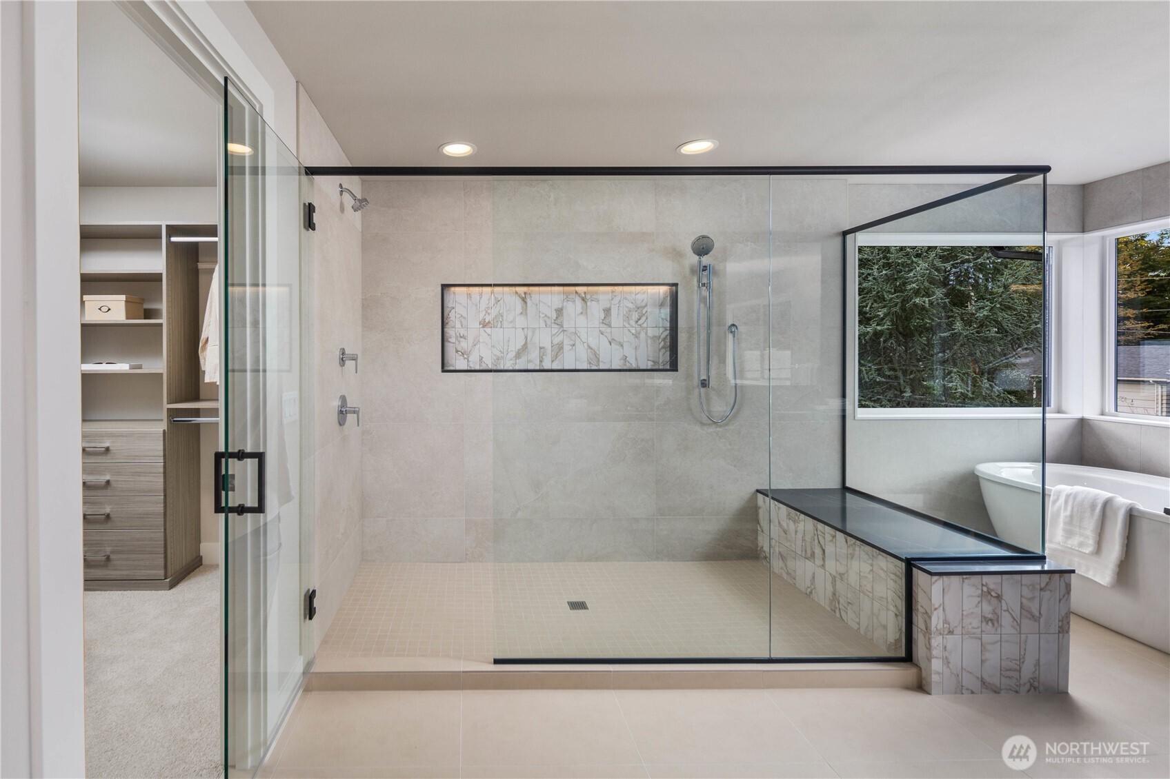 12127 NE 65th Street