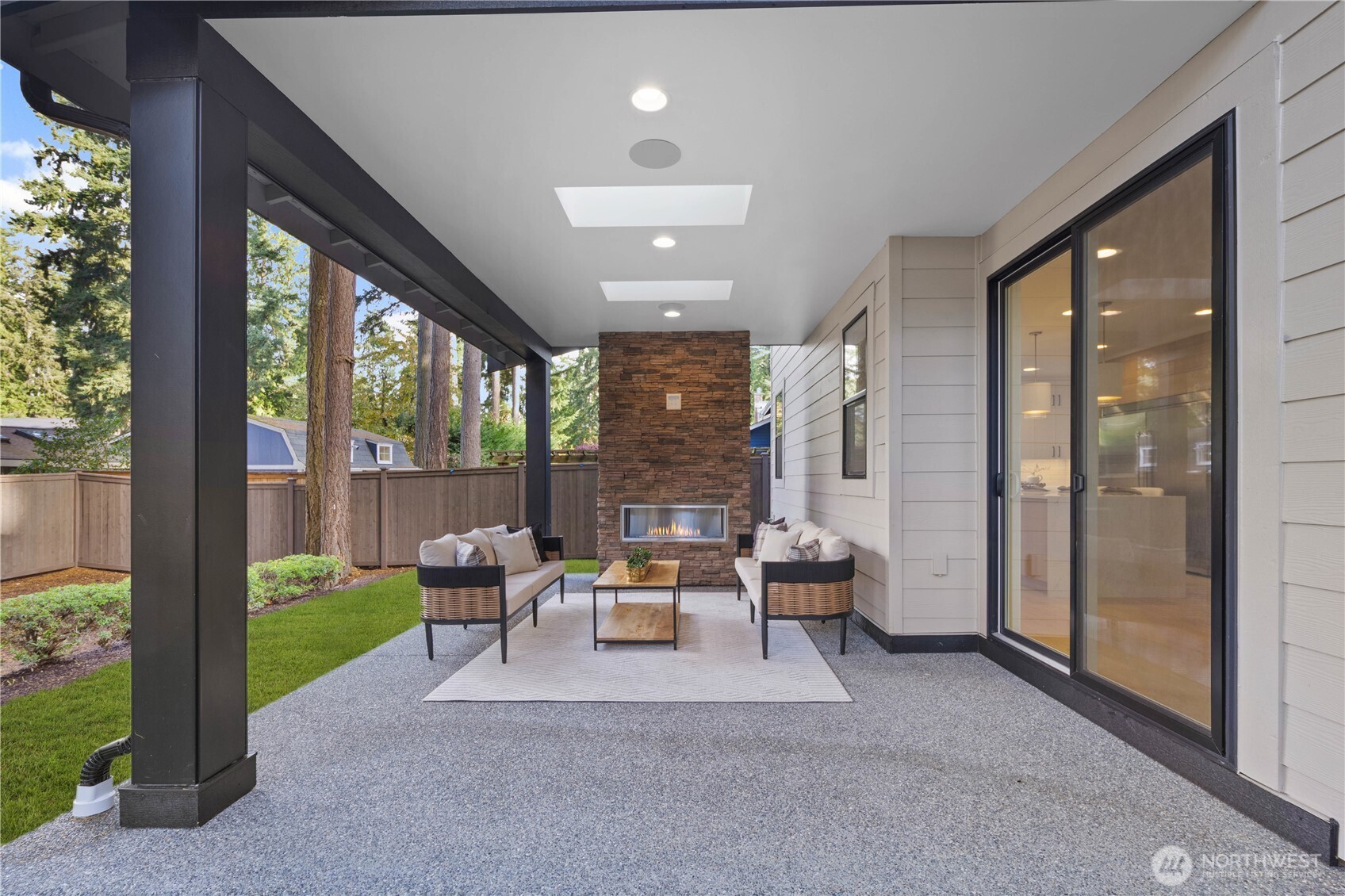 12206 NE 61st Street