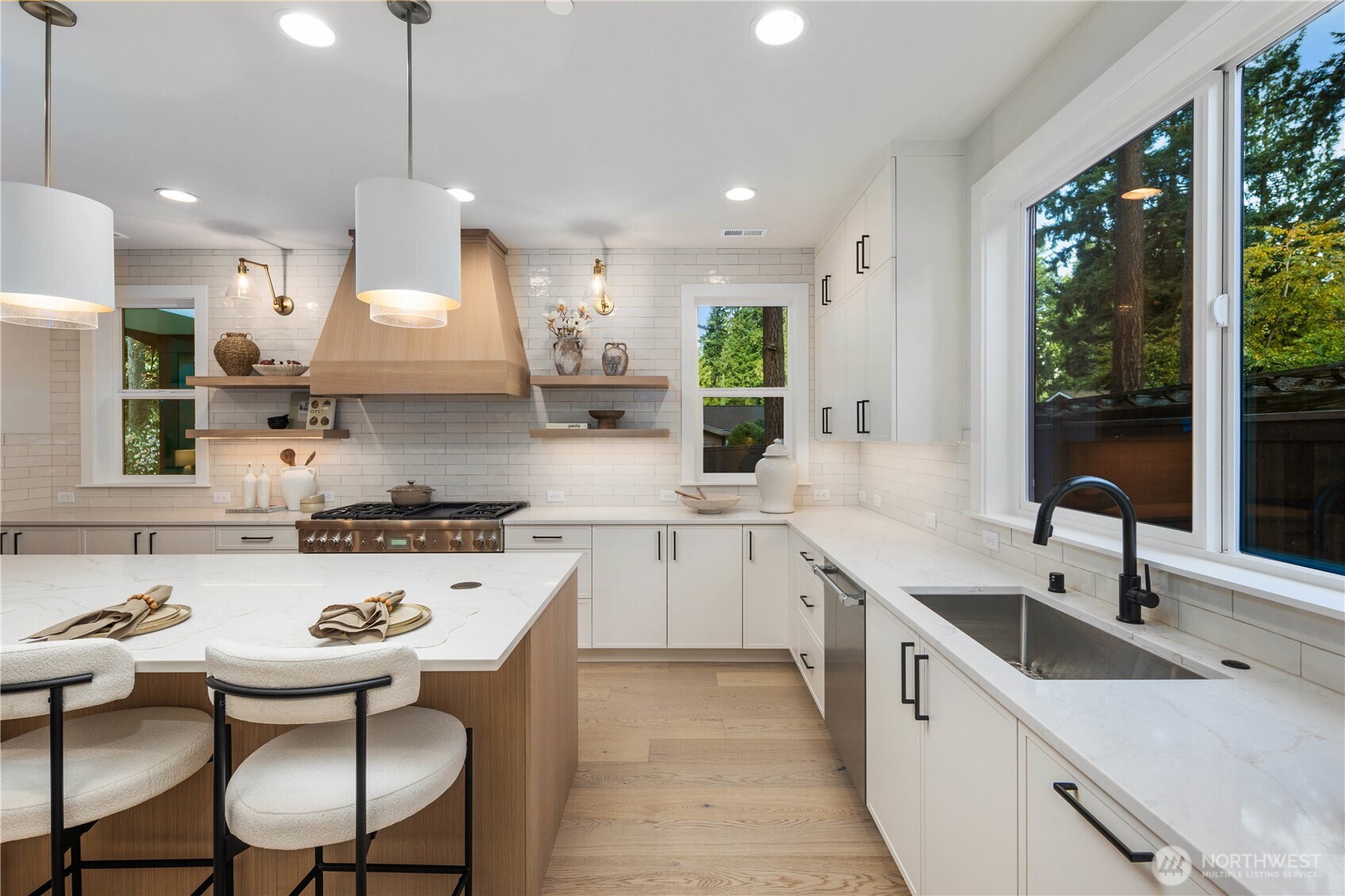 12206 NE 61st Street