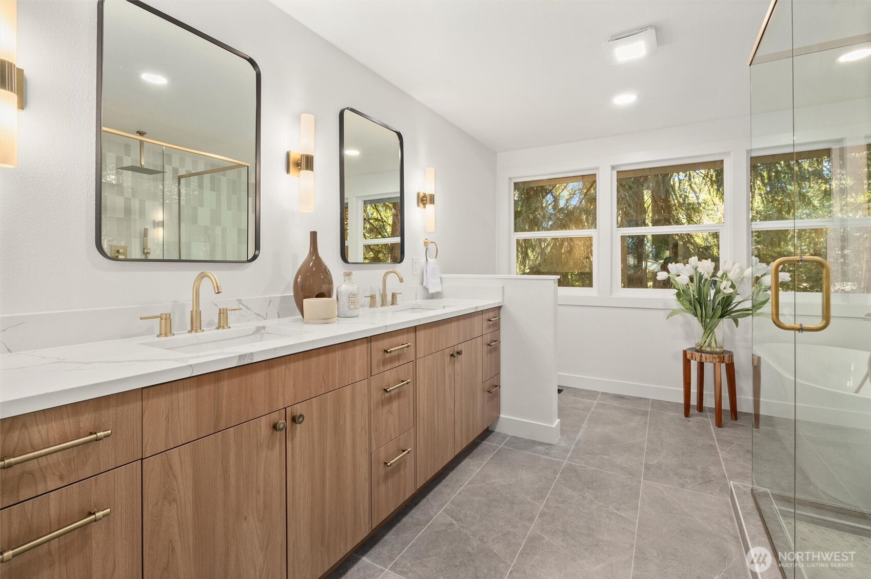 10406 115th Place NE