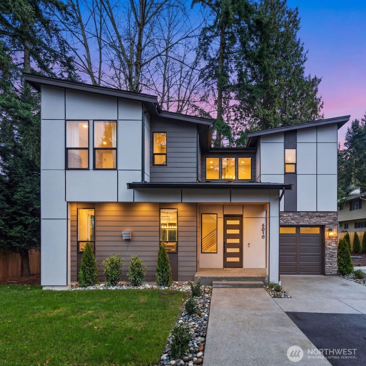 5010 114th Avenue NE