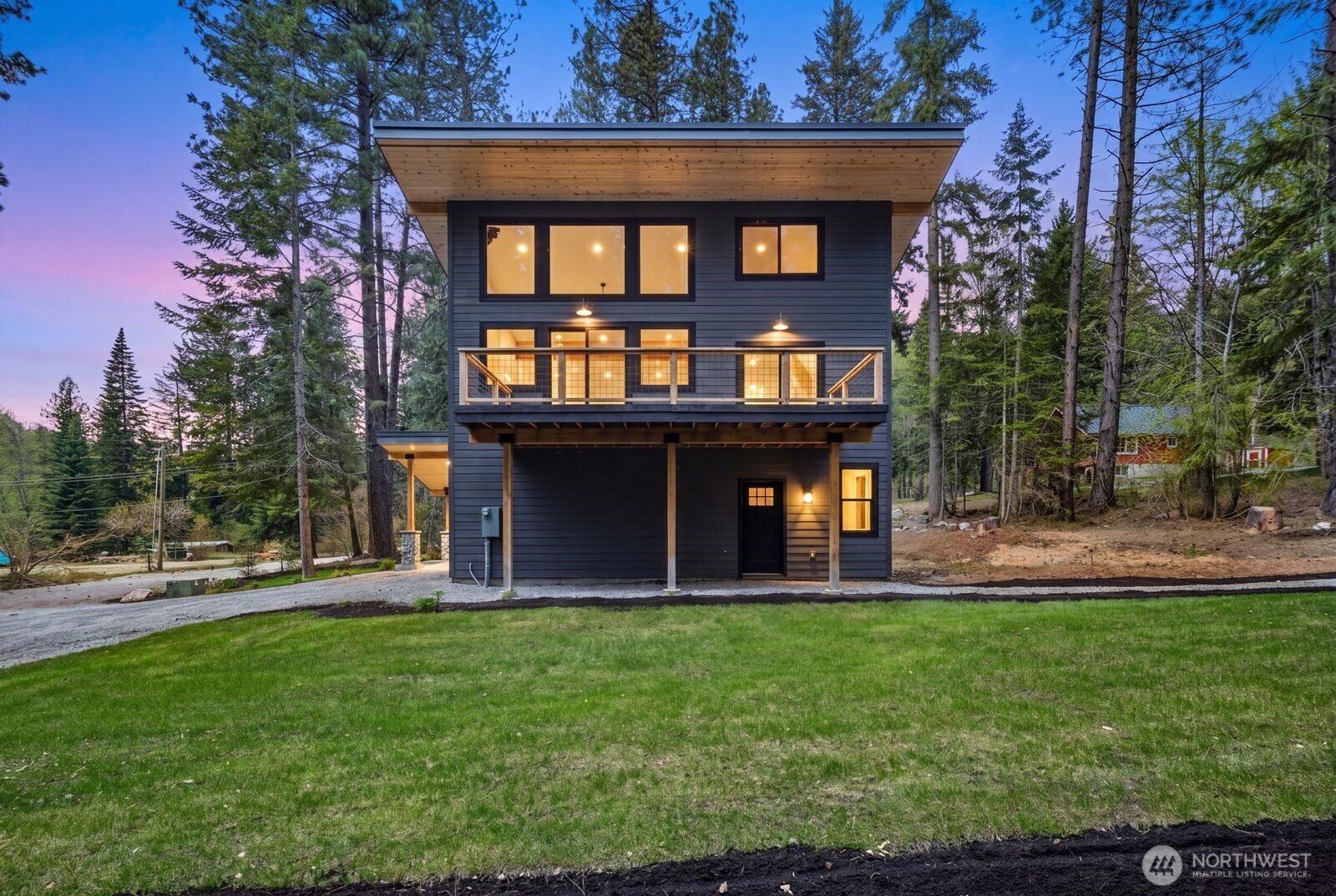 23 Byron Lane